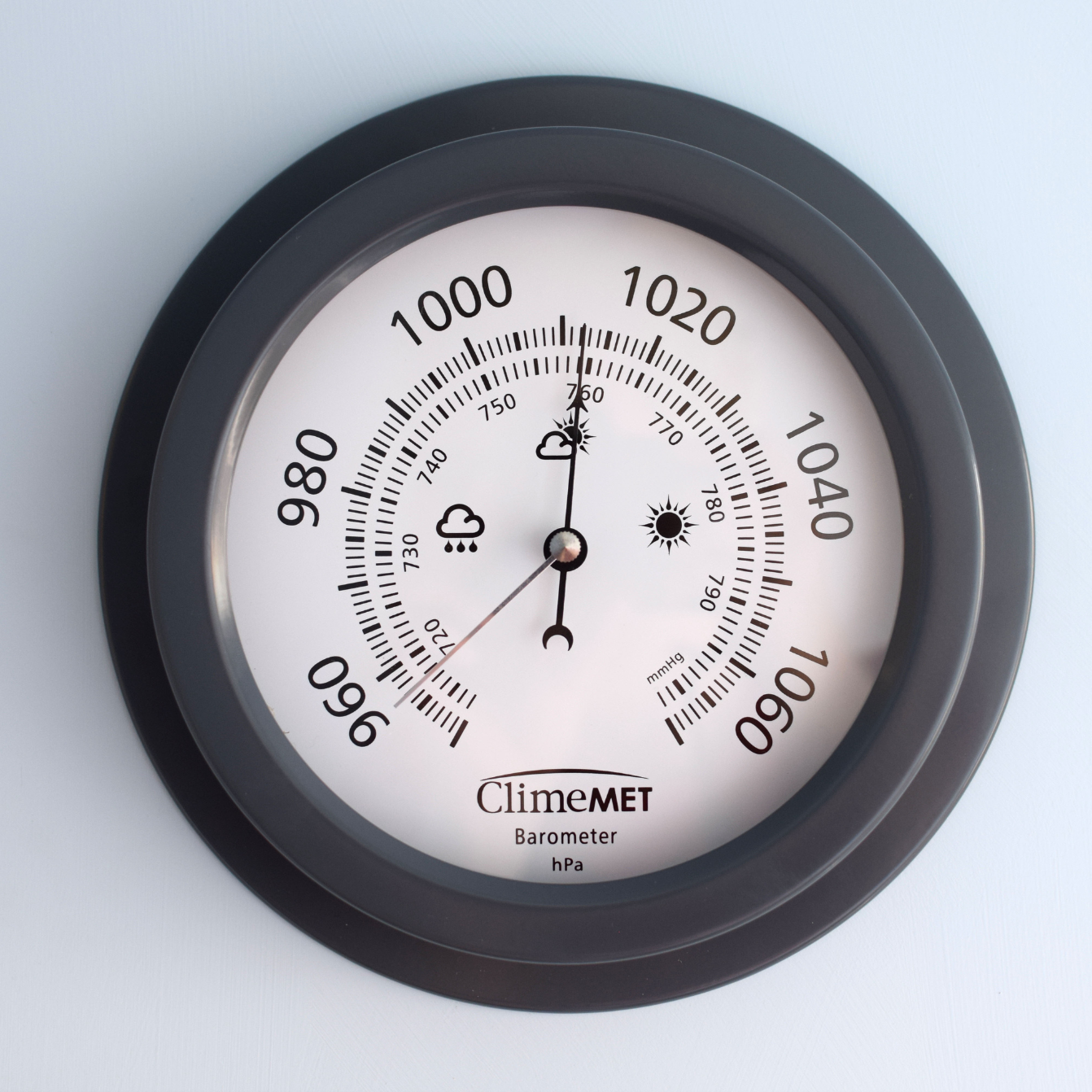 ClimeMET CM4300 Barometer Dial Main image