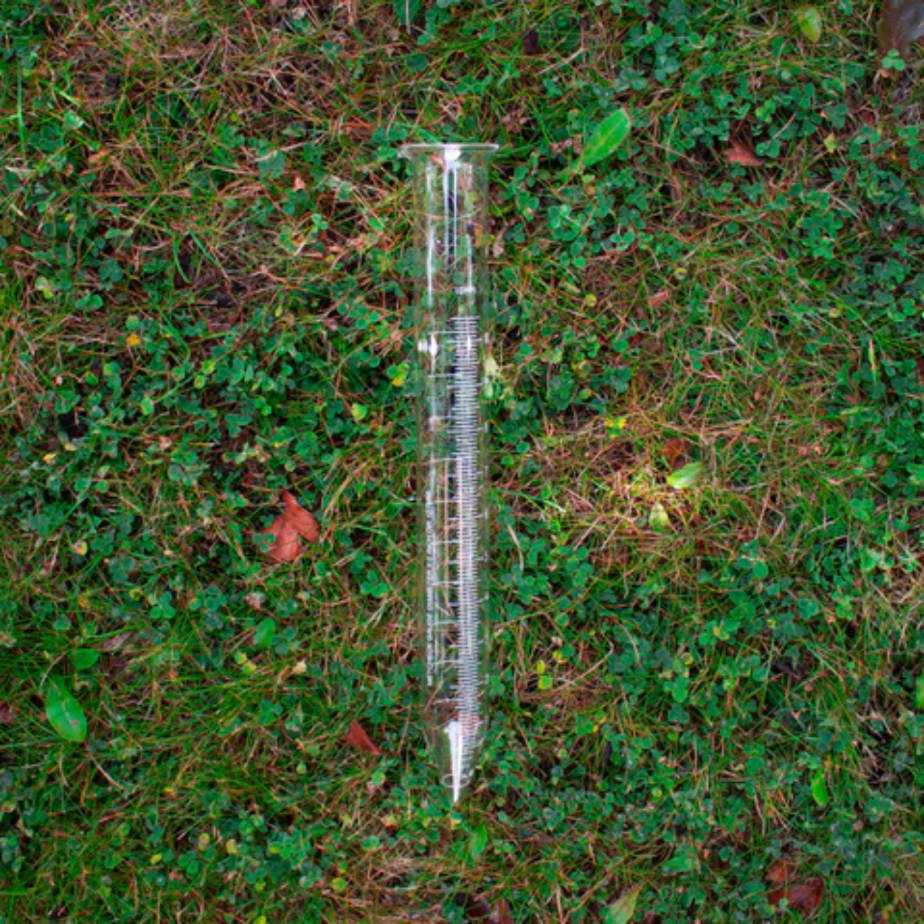 ClimeMET CM1014 Tapered Glass Rainfall Measure Secondary image