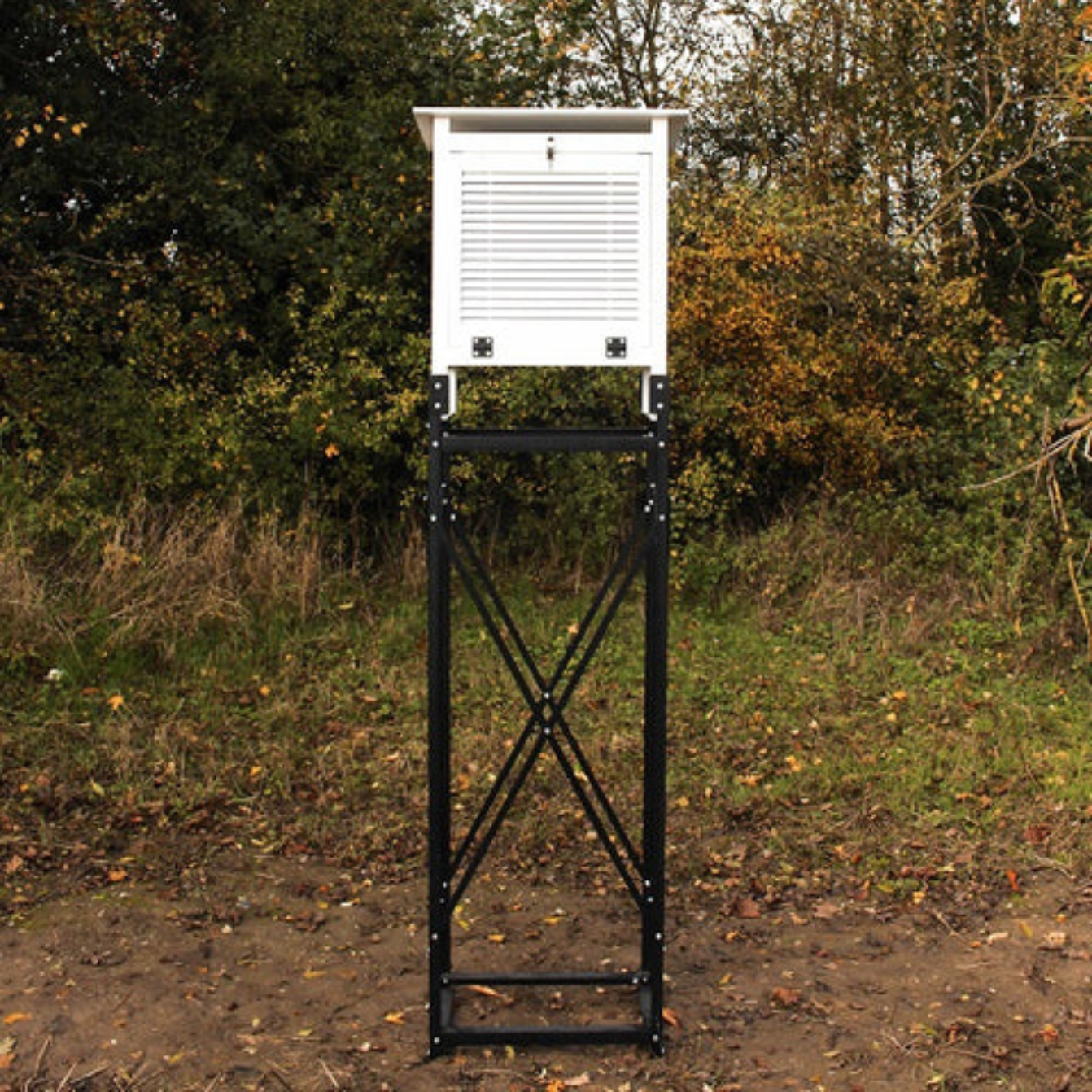 ClimeMET CM6019 Metal Stevenson Screen Stand (for M12) Main image