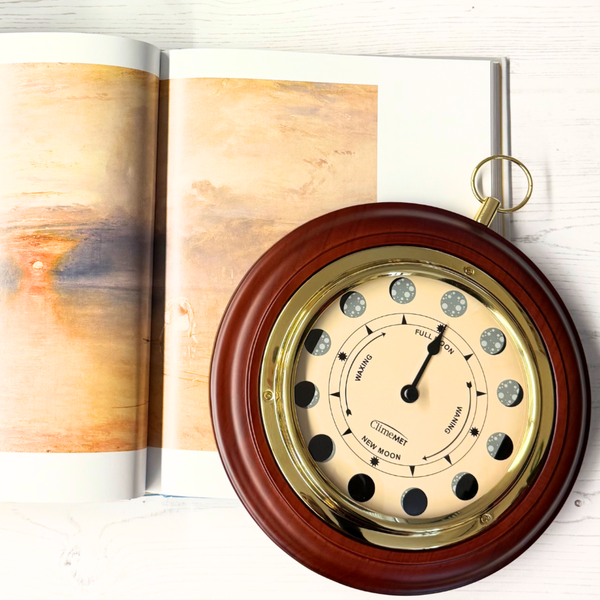 ClimeMET CM4016 Traditional Wooden Moon Clock