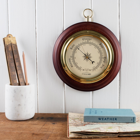 ClimeMET CM4202 Traditional Wooden Barometer