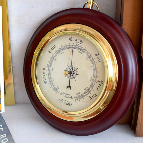 ClimeMET CM4202 Traditional Wooden Barometer