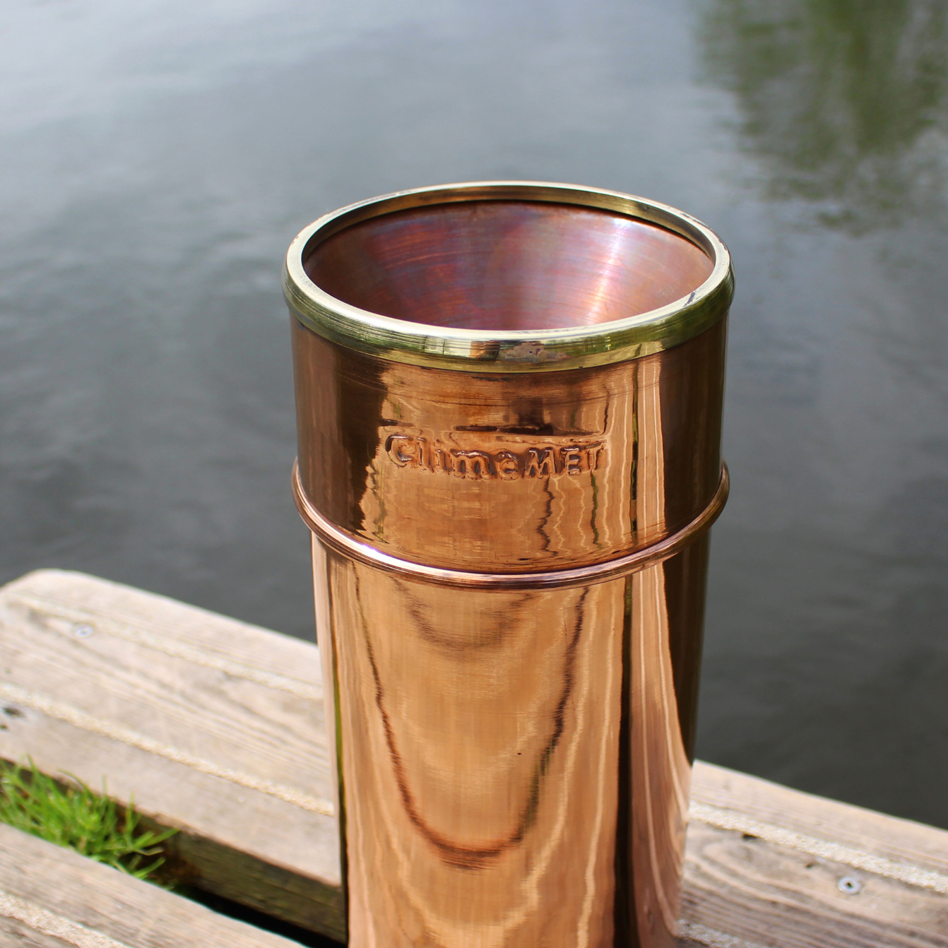 ClimeMET CM1015 Professional 'Orwell' Copper Rain Gauge