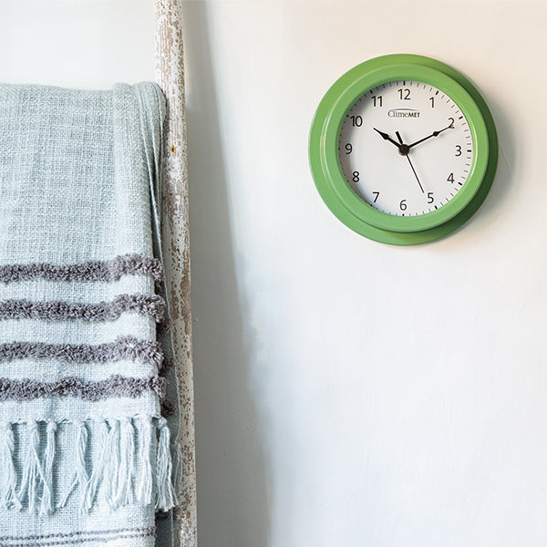 ClimeMET CM4301 Quartz Wall Clock - Metcheck